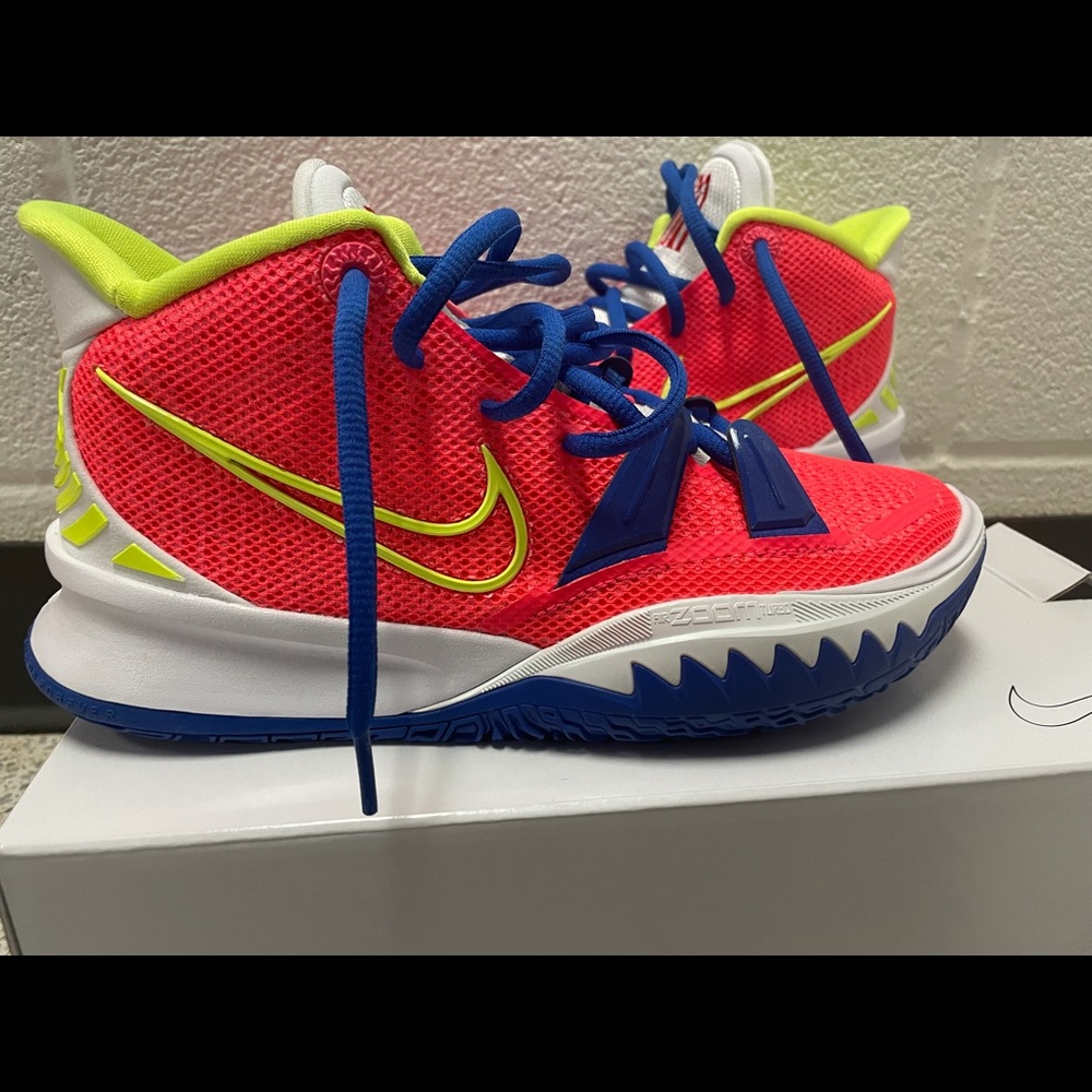 Custom Kyrie Irving basketball shoes